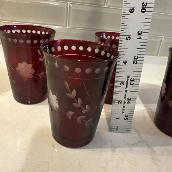 William Sonoma Vintage Garnet Etched Tumblers Ruby Red Glasses 8 OZ Set Of 4 NWT - Picture 4 of 6